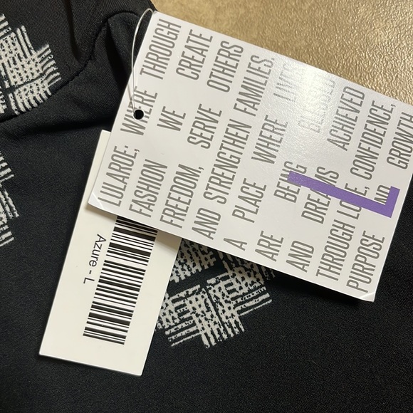 L Azure Skirt. NWT. (Shirt/belt not included). - Picture 4 of 5